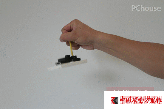 時(shí)尚源于無(wú)邊框拘束 ABB軒致系列有顏更有內(nèi)涵
