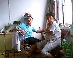 淄博沂源黑診所遍地開(kāi)花衛(wèi)生局長(zhǎng)說(shuō)“法不責(zé)眾” 淄博沂源黑診所遍地開(kāi)花衛(wèi)生局長(zhǎng)說(shuō)“法不責(zé)眾”