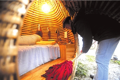 北漂小伙建蛋形小屋續(xù):稱(chēng)欲給蛋屋另外找窩