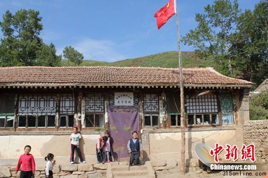 蔚縣教育局回應(yīng)“郭省事件”堅(jiān)稱出于同情未清退